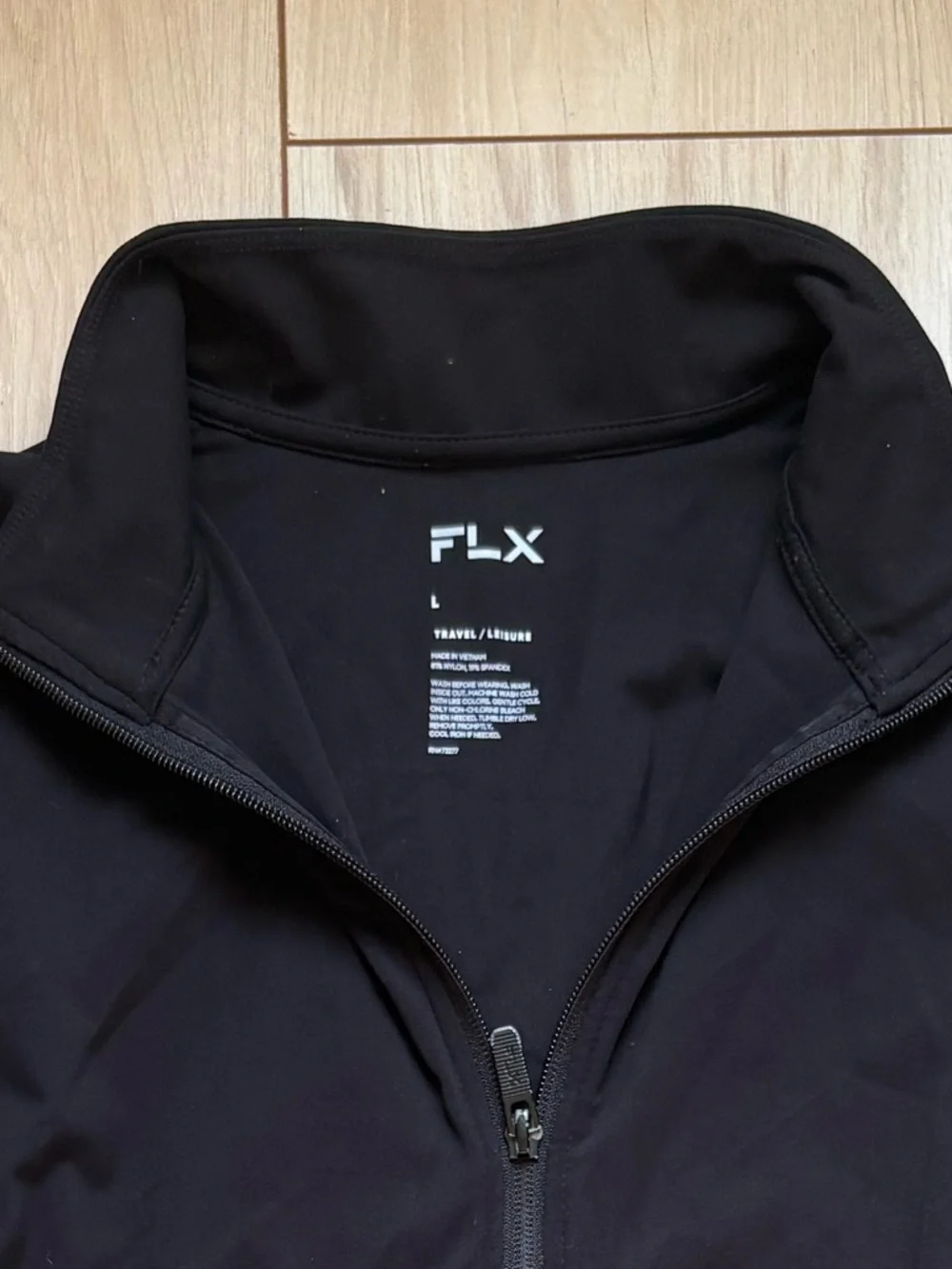 FLX Black Zip Up Jacket Women’s Large Athletic Workout Gym Lightweight - Picture 4 of 4
